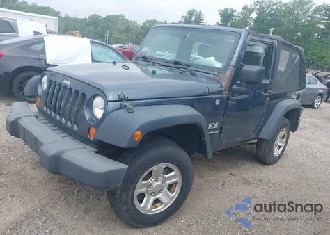 2008 Jeep Wrangler X из США, поврежденный, VIN 1J4FA24138L615457